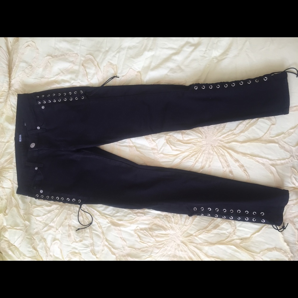 Black skinny Side laced jeans